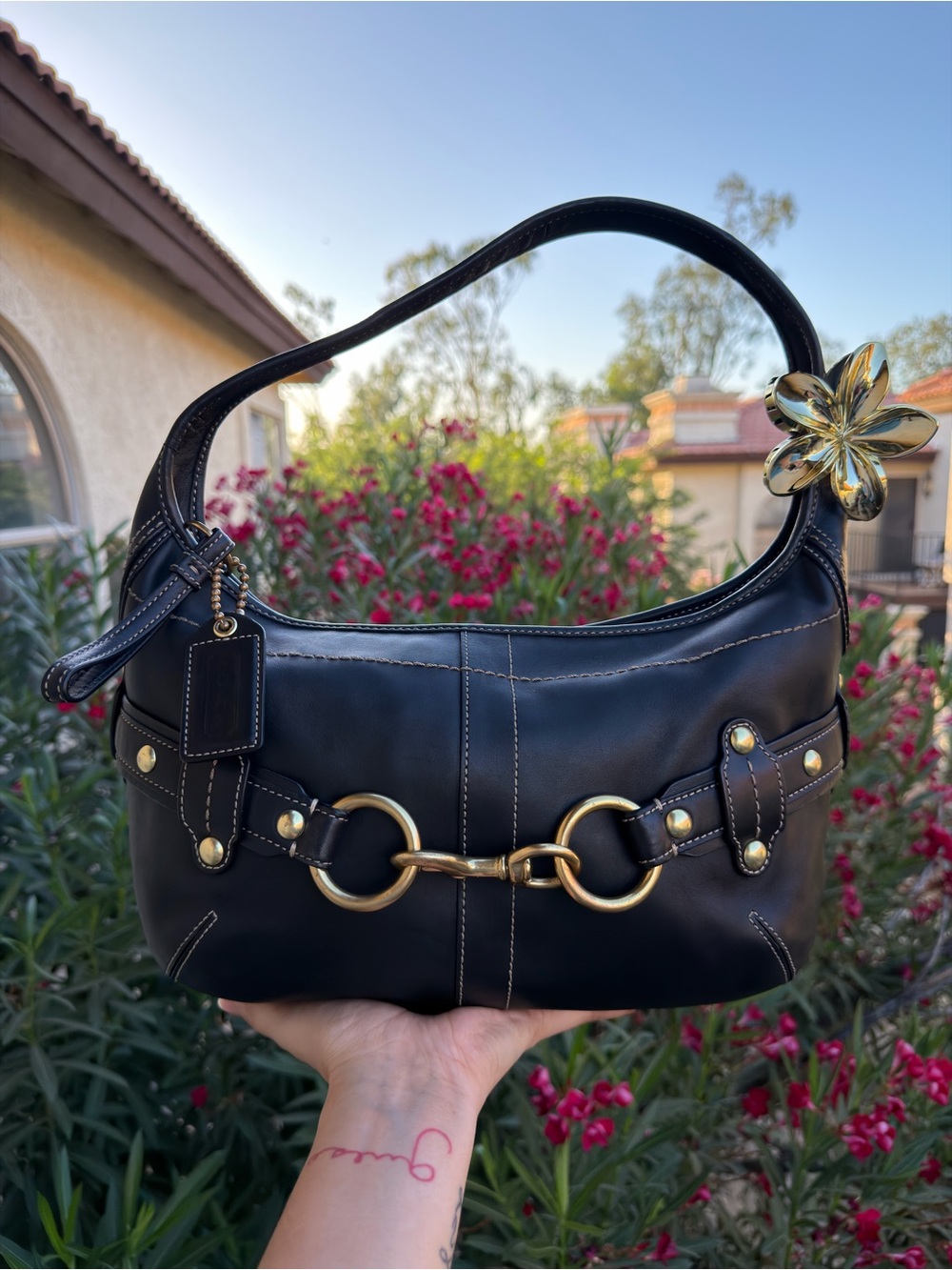 Vintage Grail: Coach Ergo Belted Hobo Bag in Black Leather (Style 11261) - Picture 4 of 12